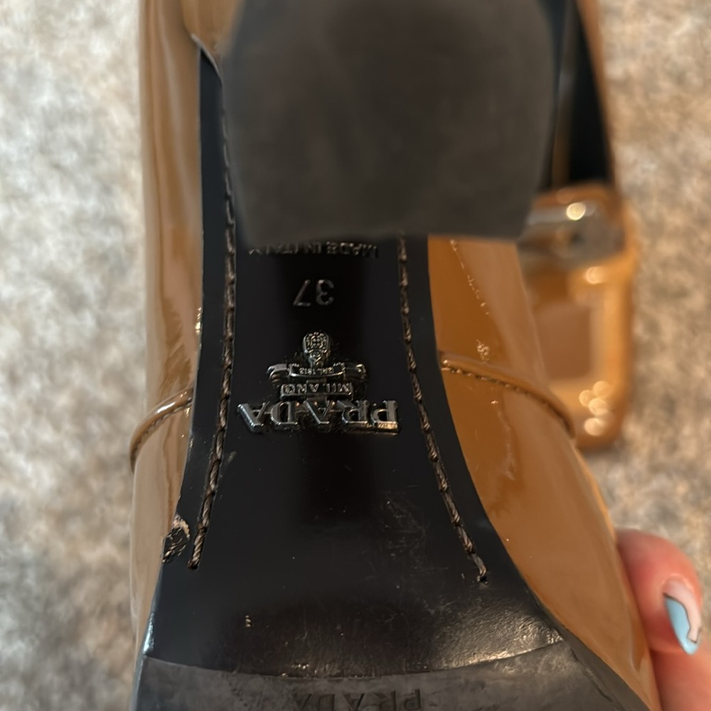 Prada shoes - Picture 8 of 8